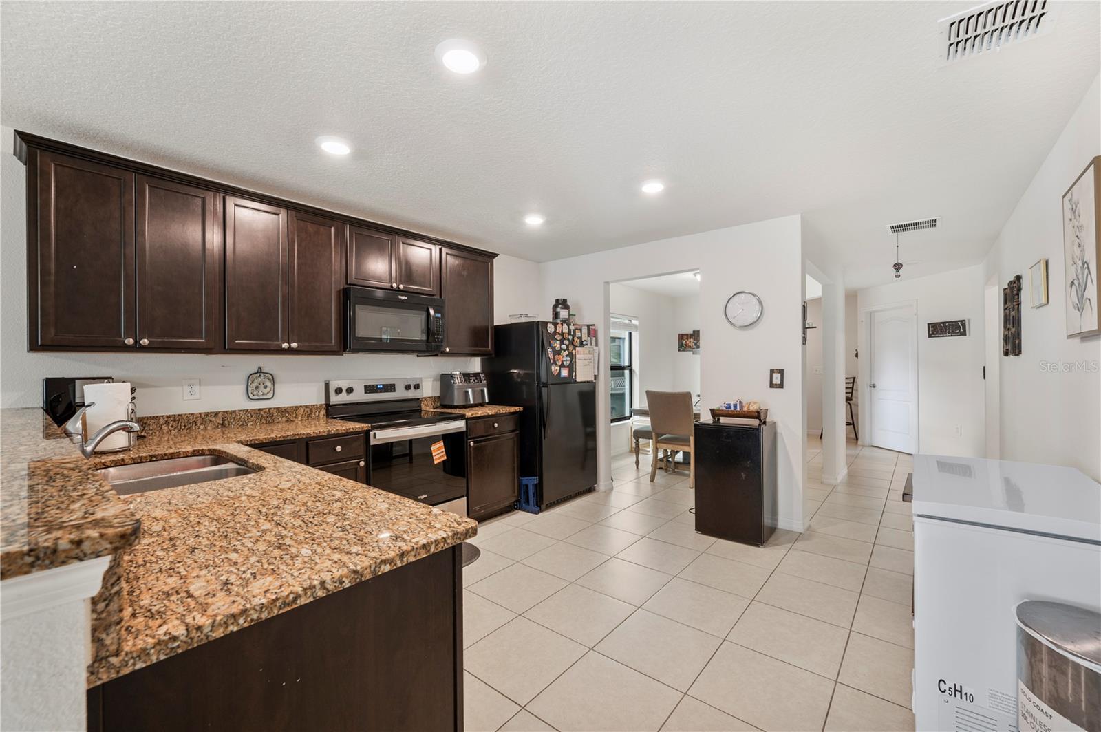 VILLAGES/BRIDGEWATER VILLAGE 3 - Residential