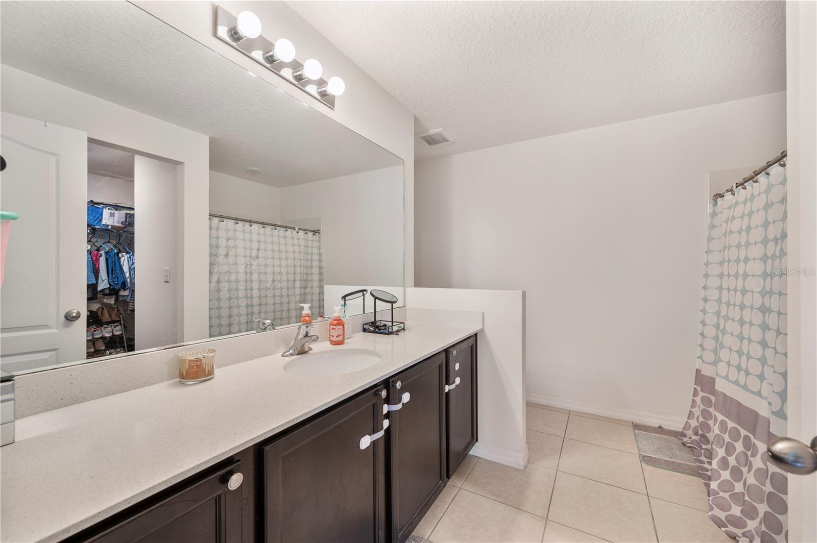 VILLAGES/BRIDGEWATER VILLAGE 3 - Residential