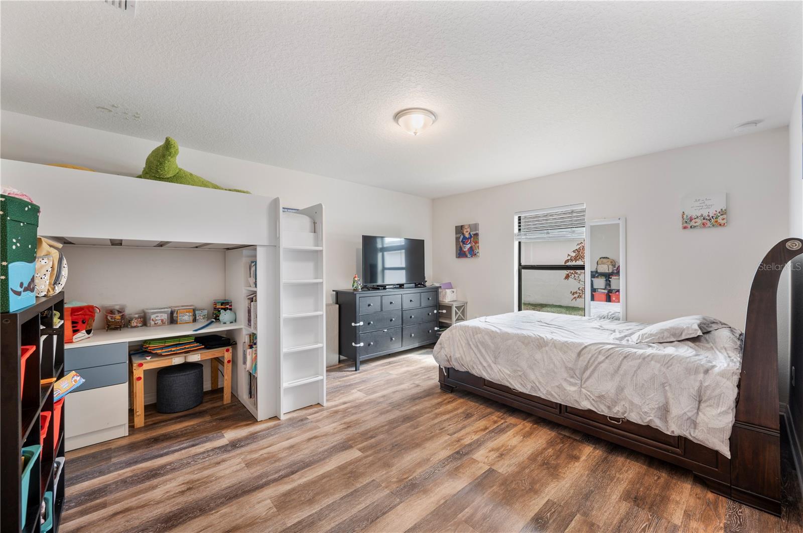 VILLAGES/BRIDGEWATER VILLAGE 3 - Residential