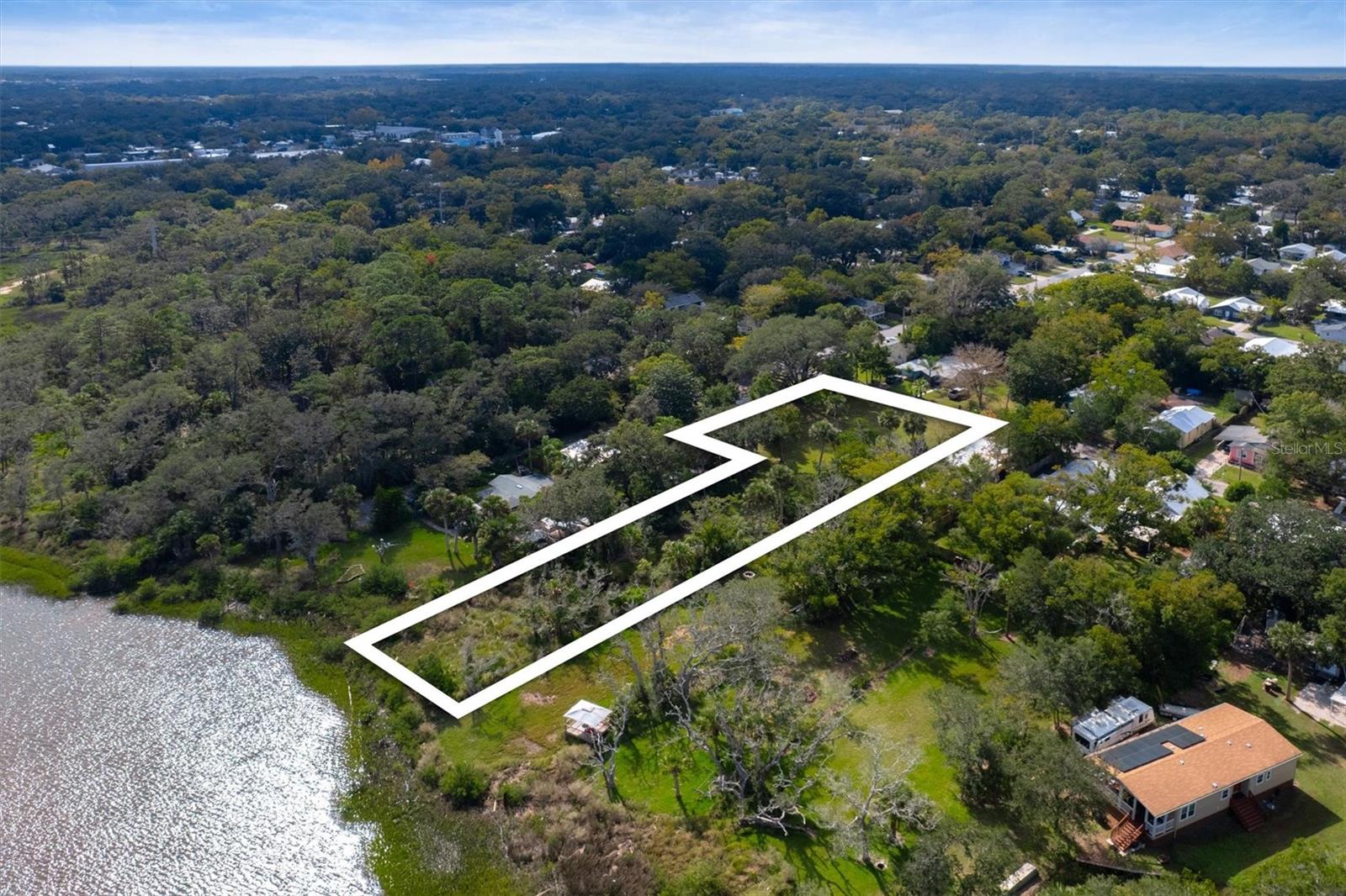 RAVENSWOOD SUB - Land