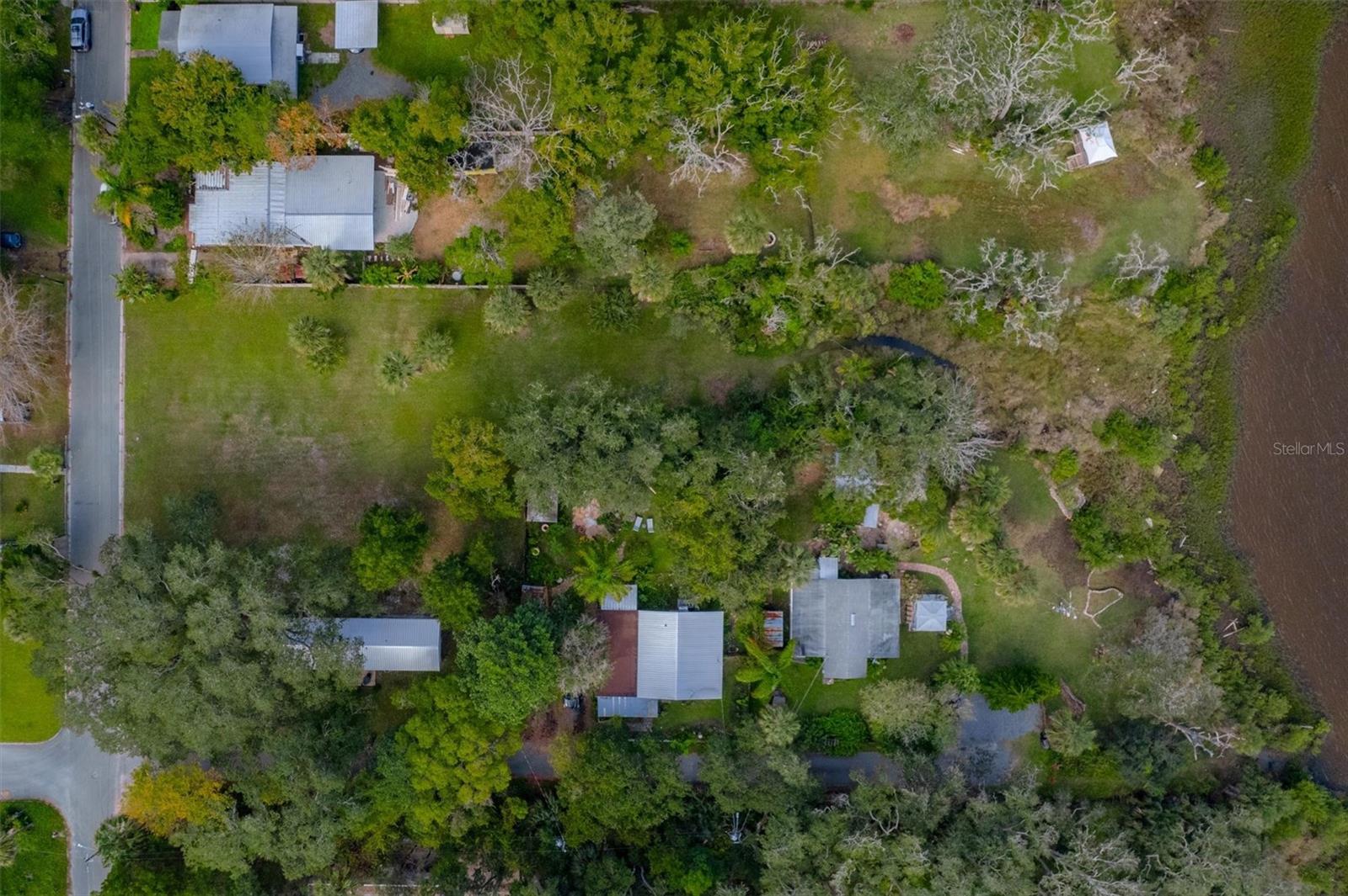 RAVENSWOOD SUB - Land