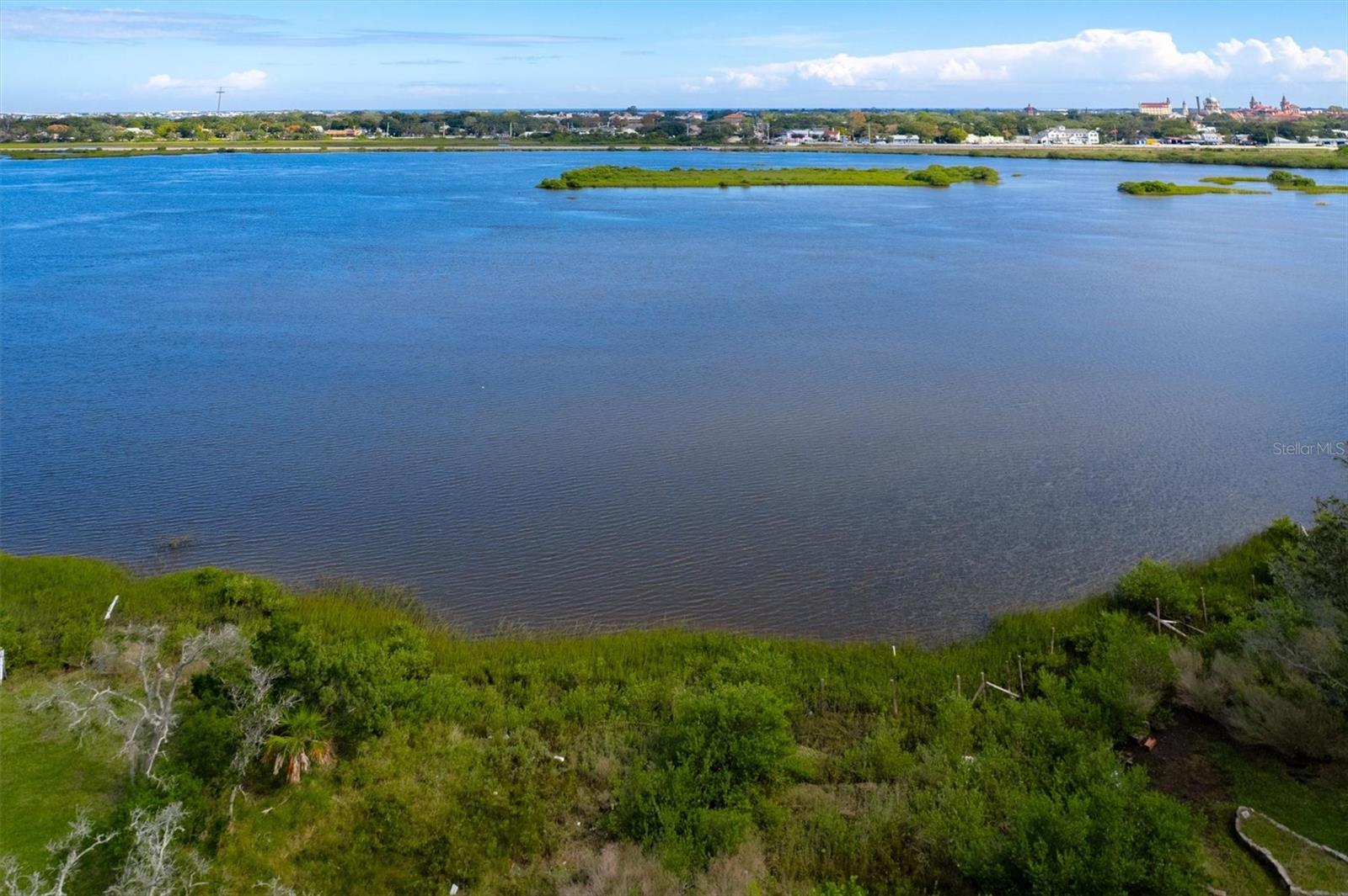 RAVENSWOOD SUB - Land