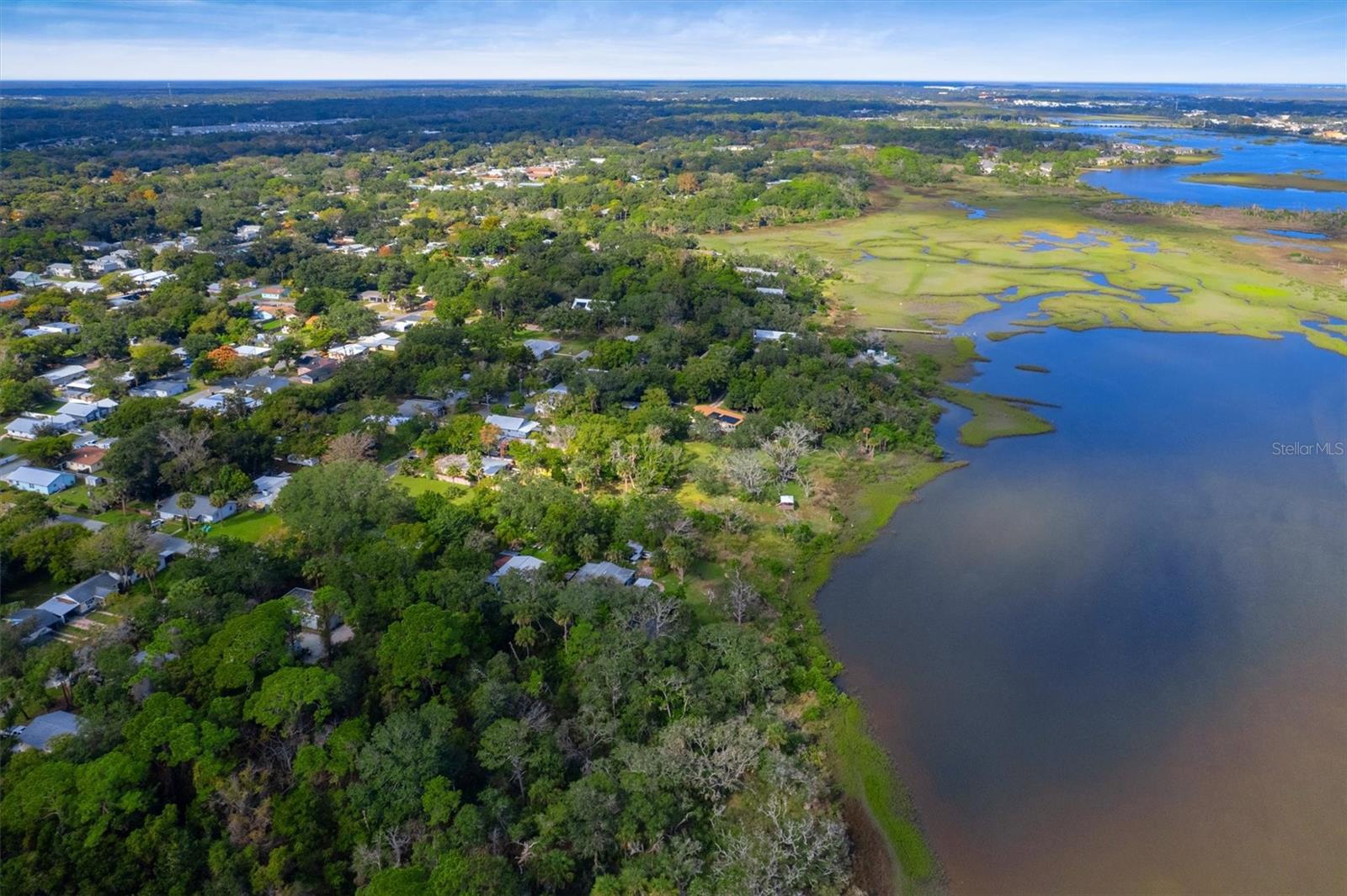 RAVENSWOOD SUB - Land