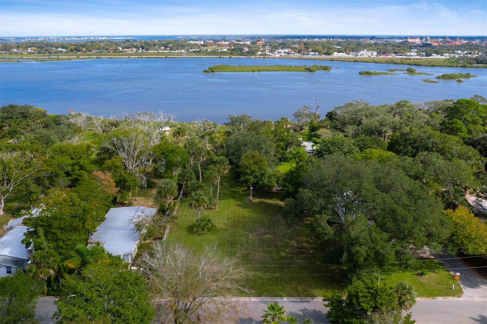 RAVENSWOOD SUB - Land