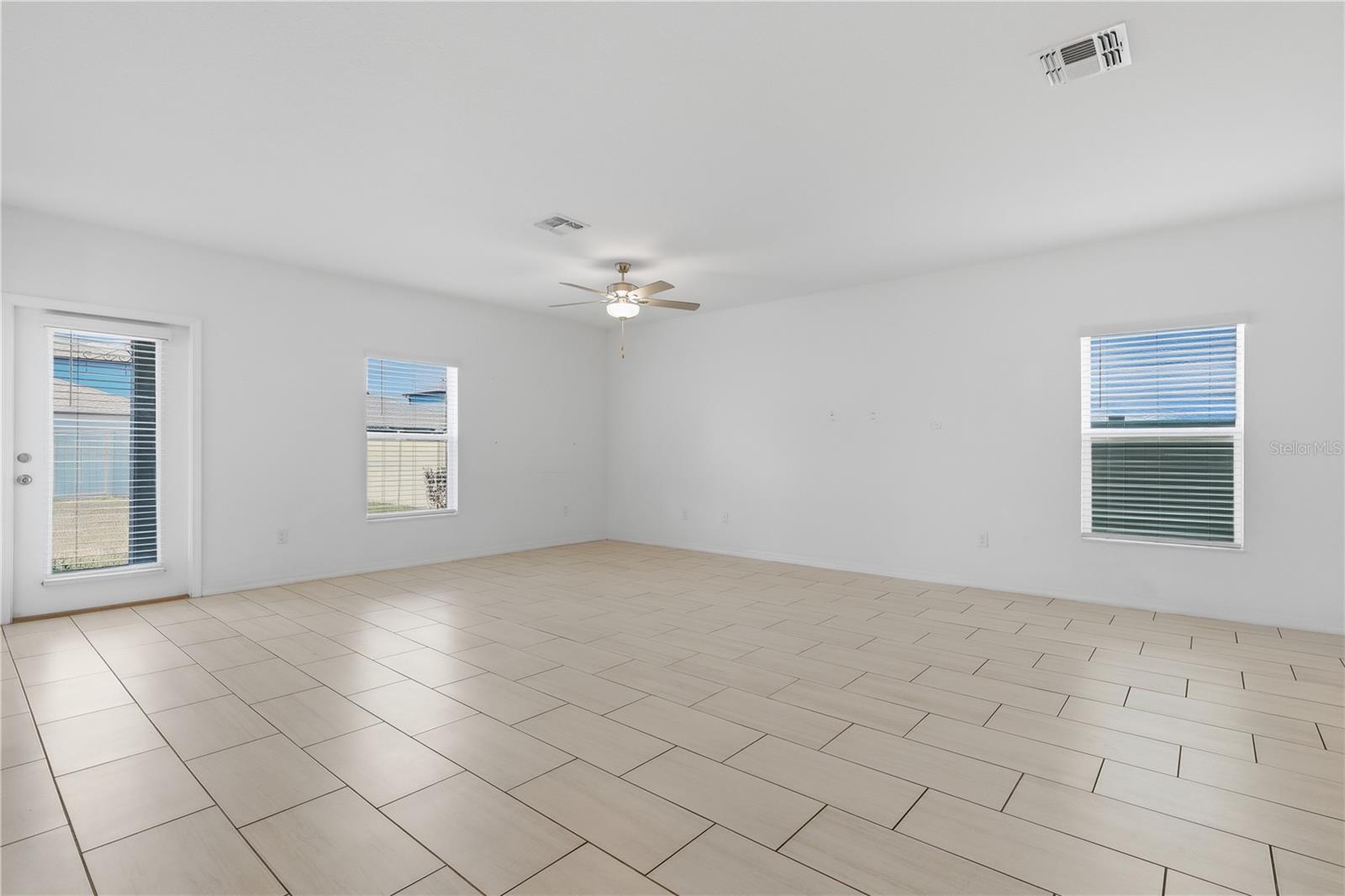 CONNERTON VILLAGE 4 PH 1 - Residential