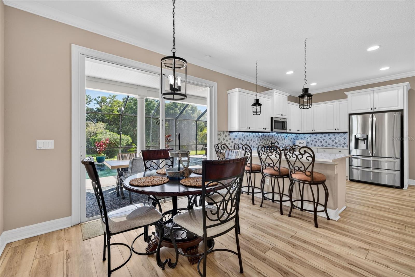 FOXBROOK PH II - Residential