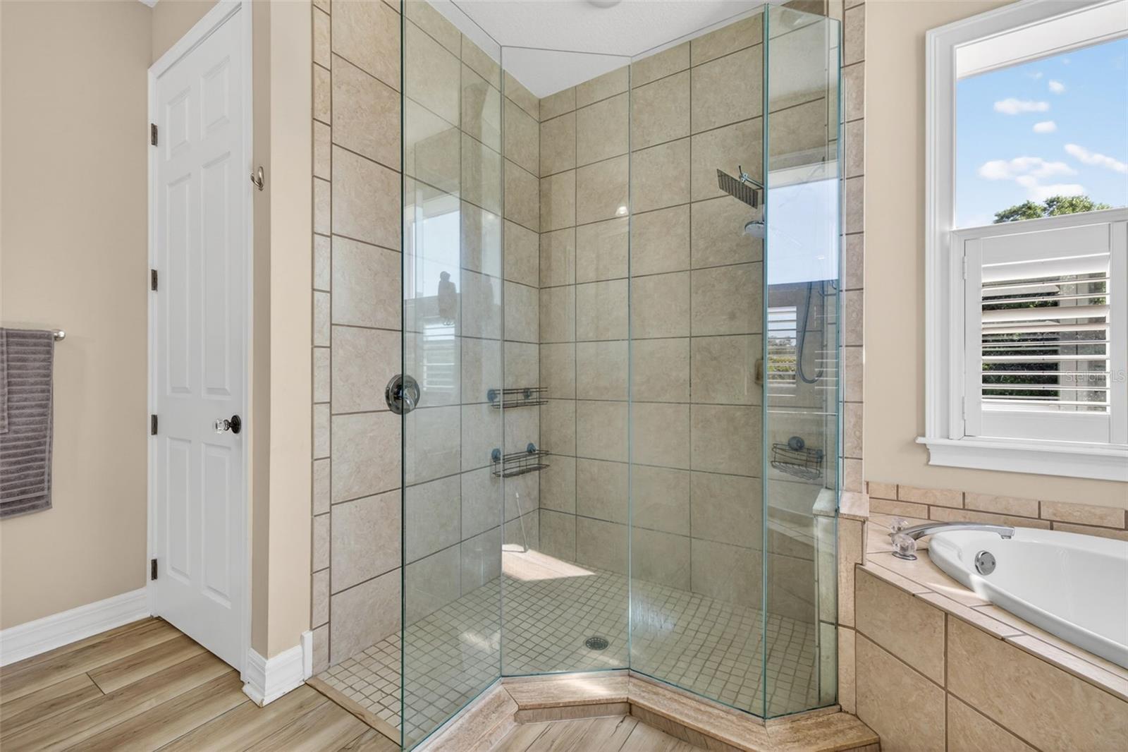 FOXBROOK PH II - Residential