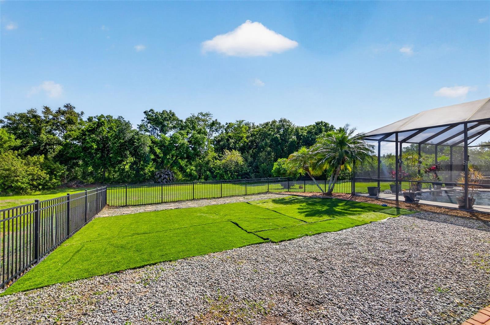 FOXBROOK PH II - Residential