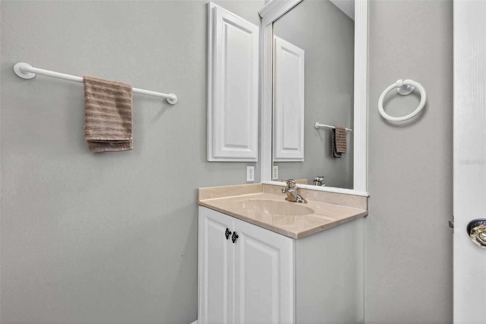 FOXBROOK PH II - Residential