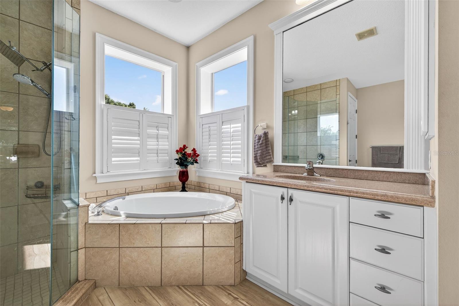 FOXBROOK PH II - Residential