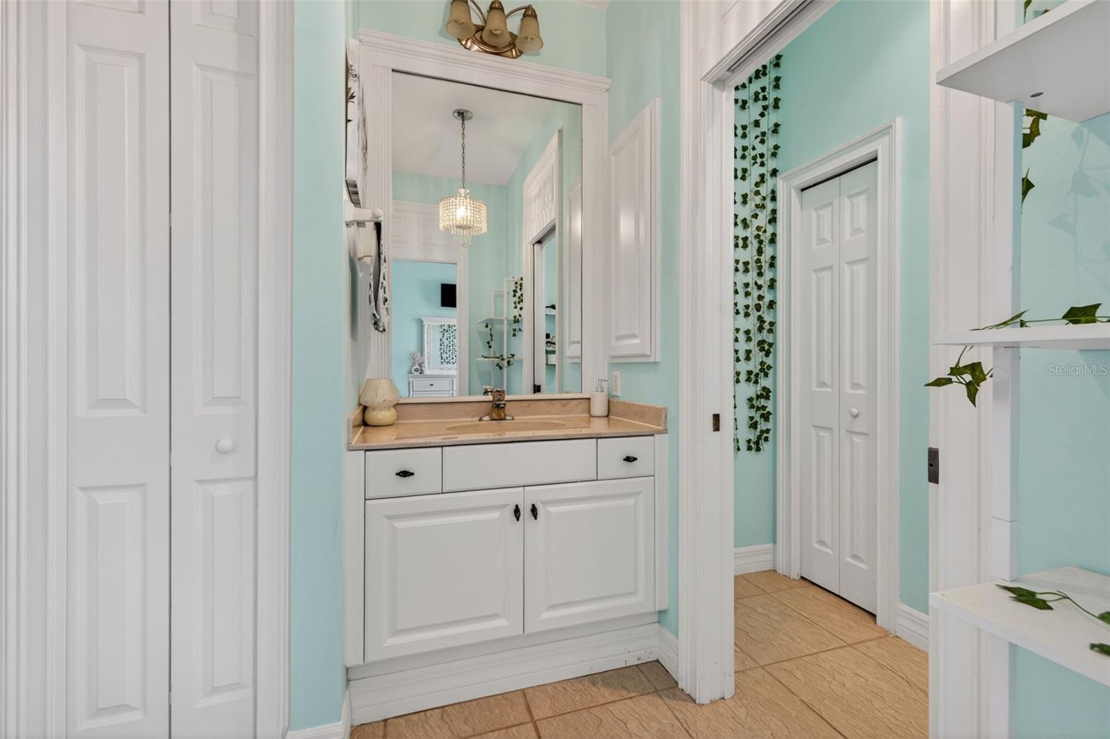 FOXBROOK PH II - Residential