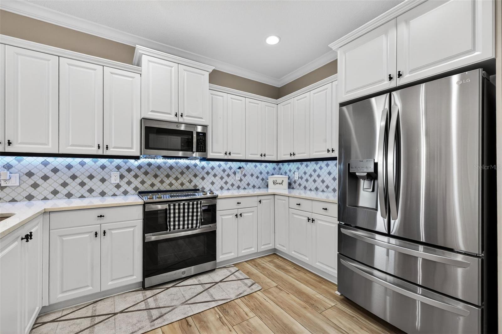 FOXBROOK PH II - Residential