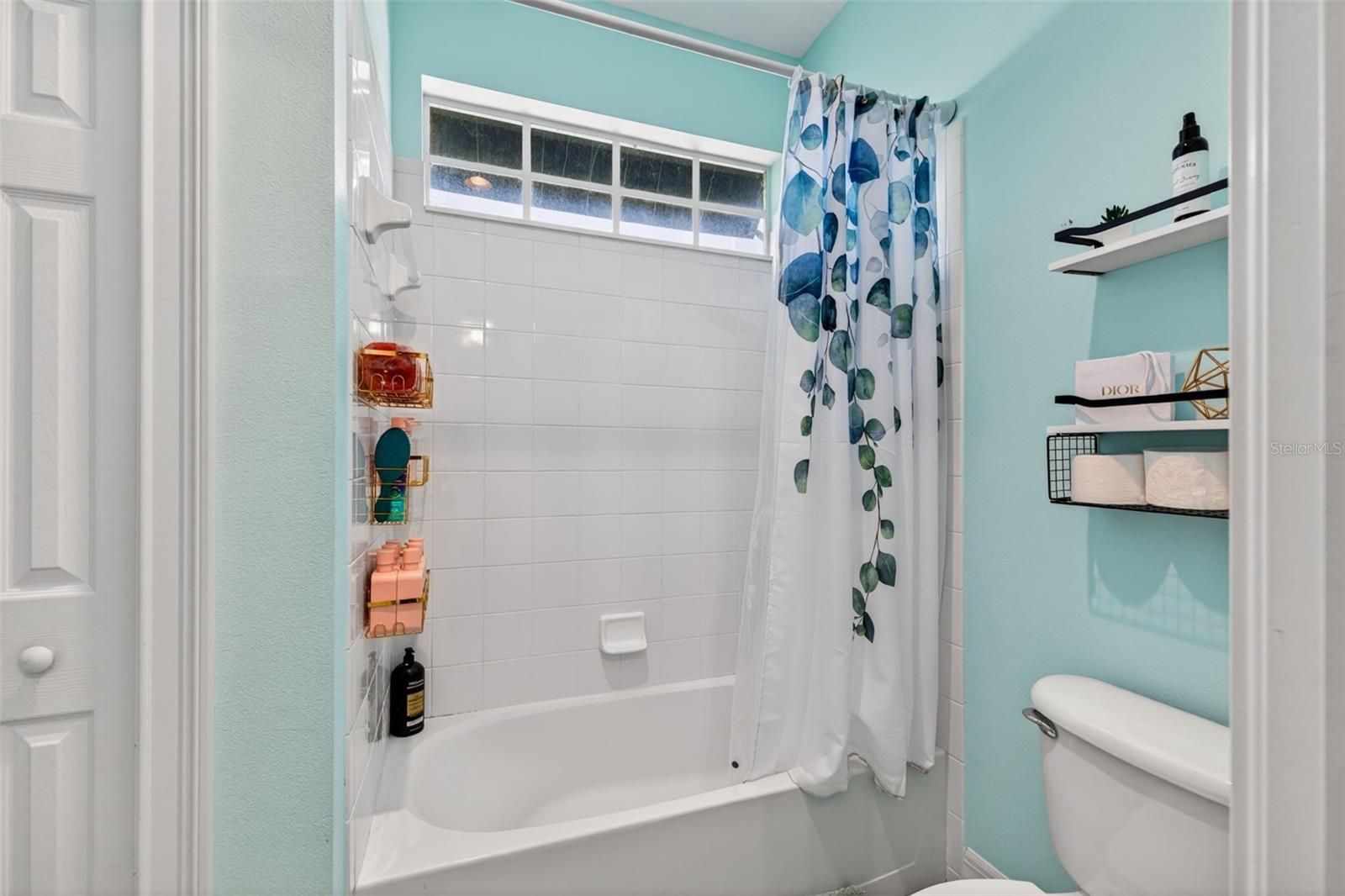 FOXBROOK PH II - Residential