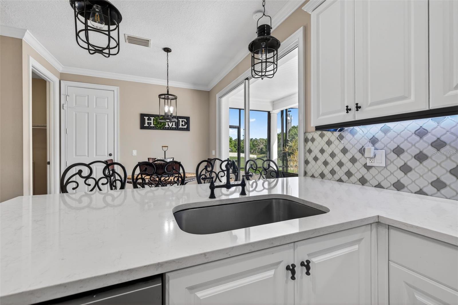 FOXBROOK PH II - Residential