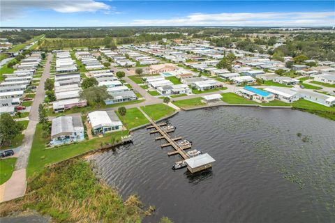 A home in WINTER HAVEN