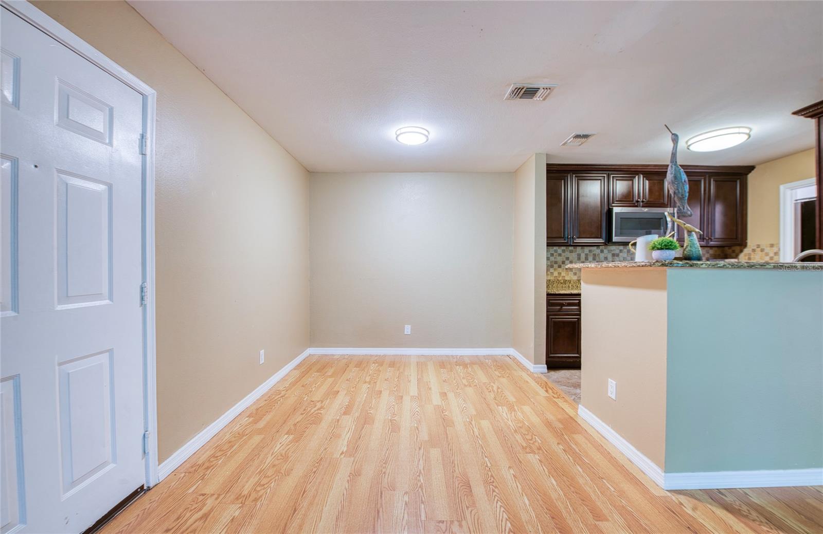 WINDJAMMER CONDO - Residential