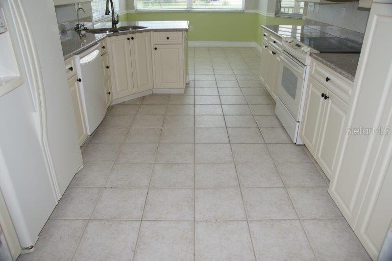 CAPTAINS LANDING - Residential Lease