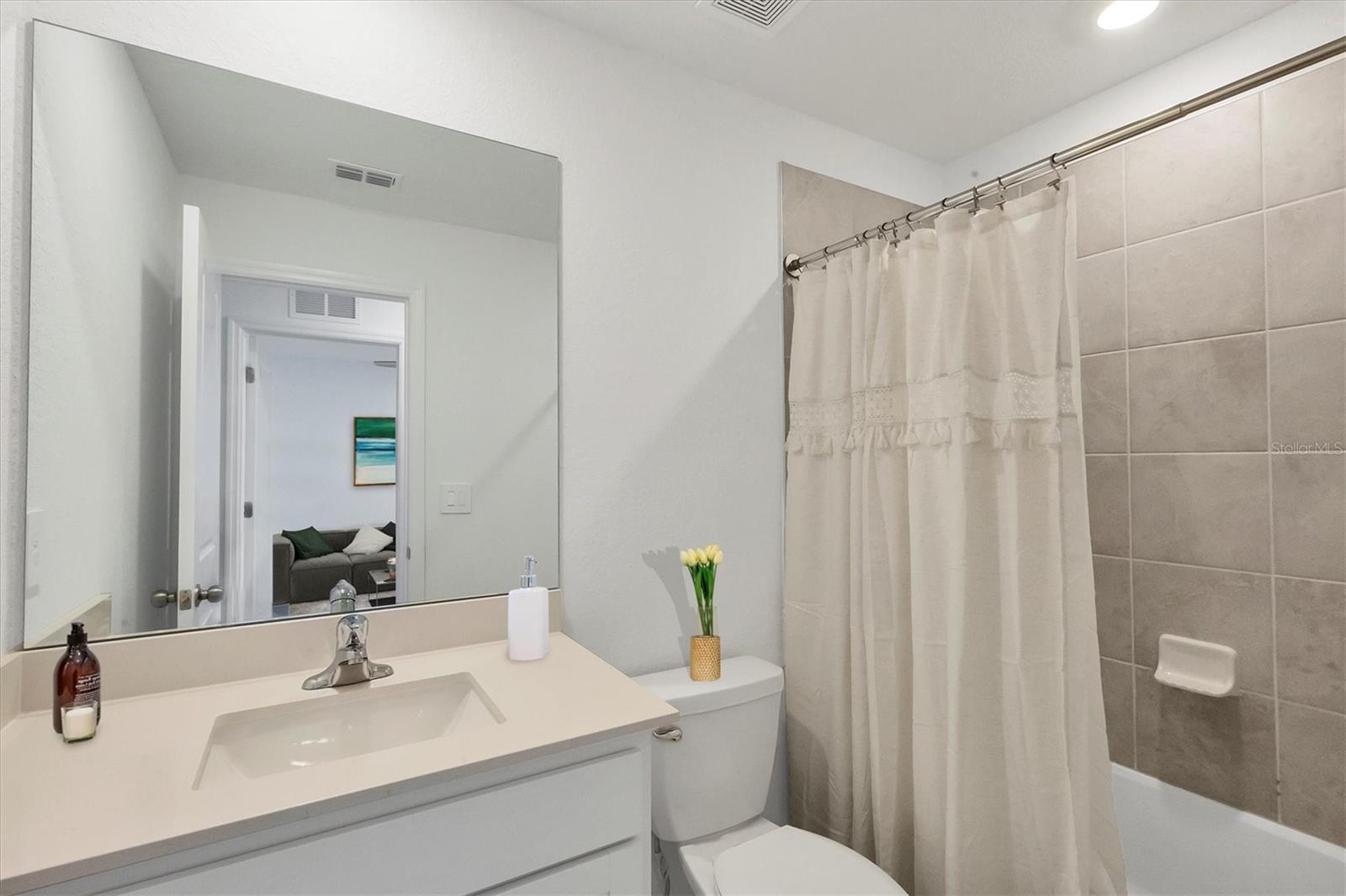 AURORA SUB - Residential Lease