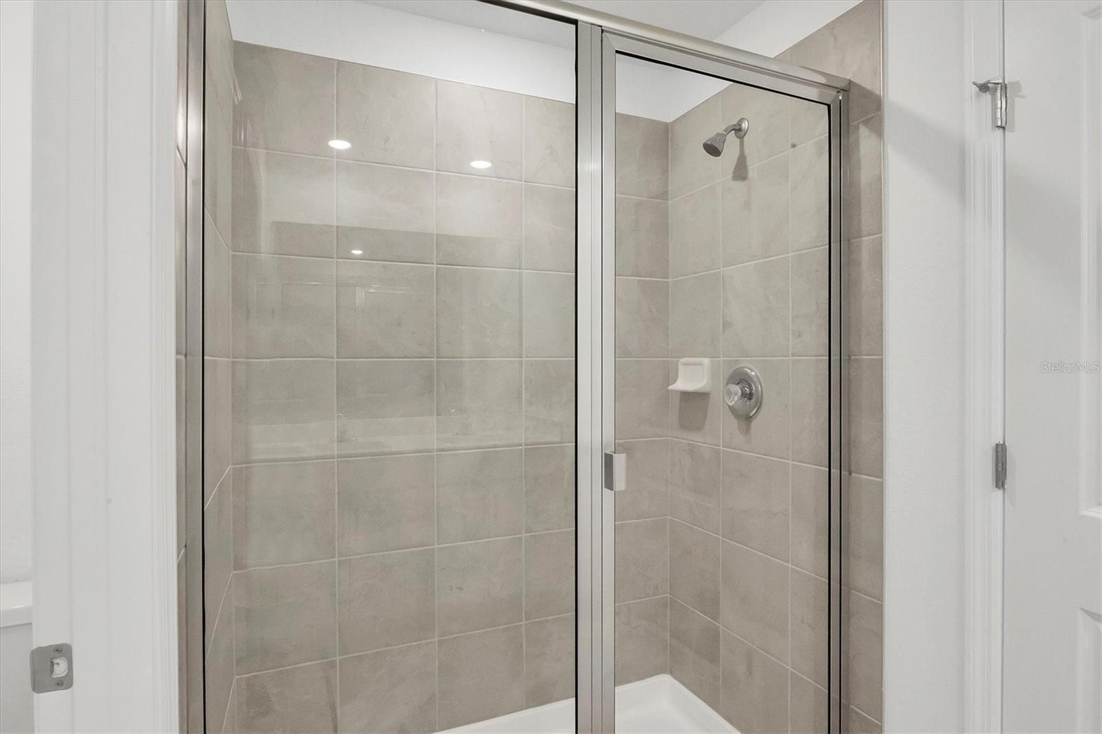 AURORA SUB - Residential Lease