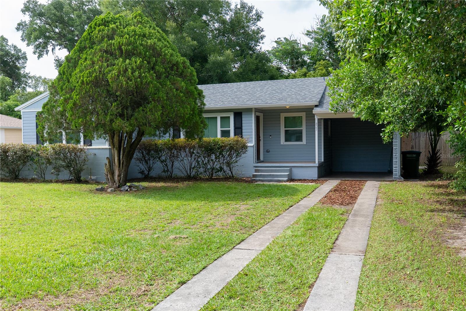823 CATALINA DRIVE