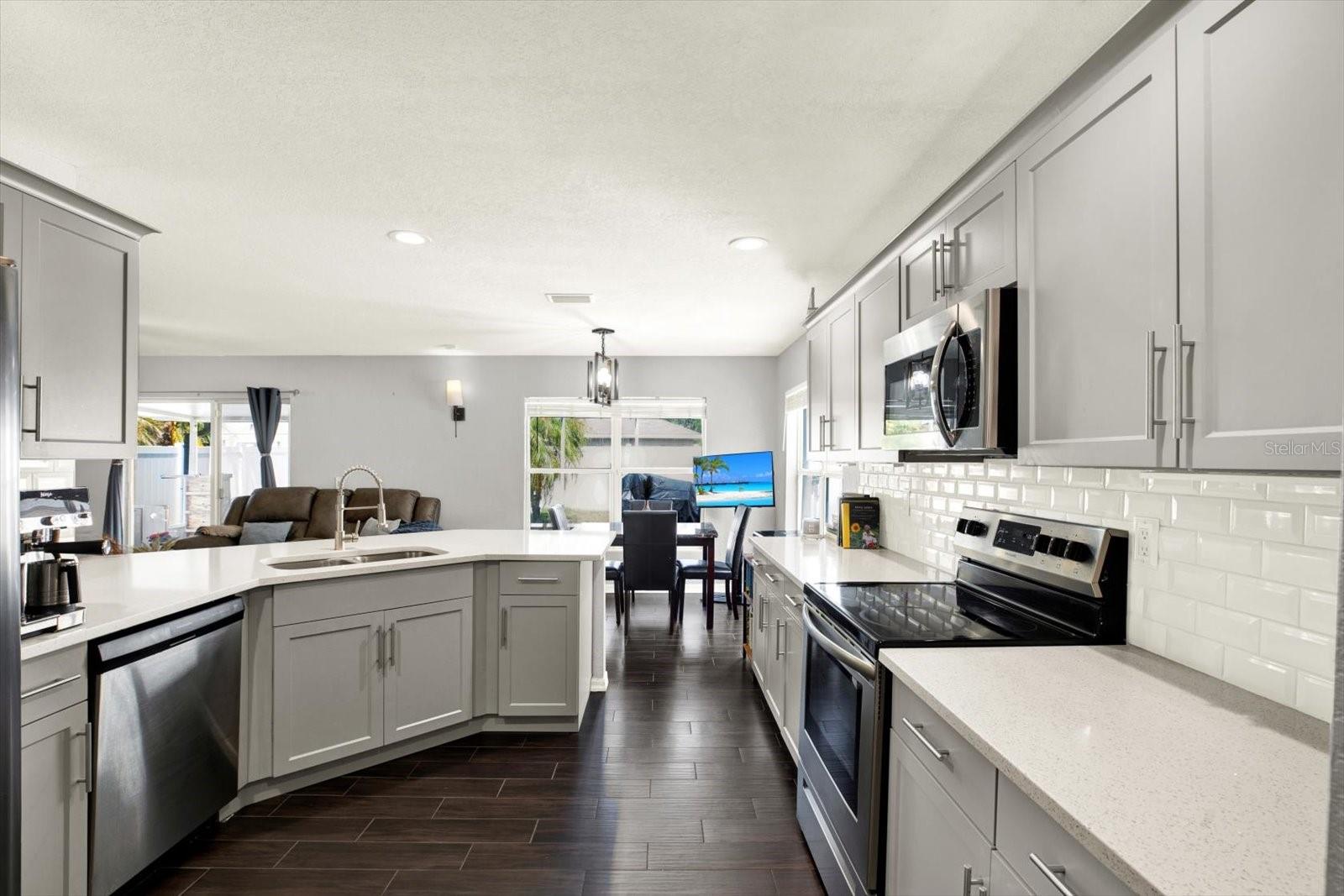 11434 CRESTLAKE VILLAGE DRIVE