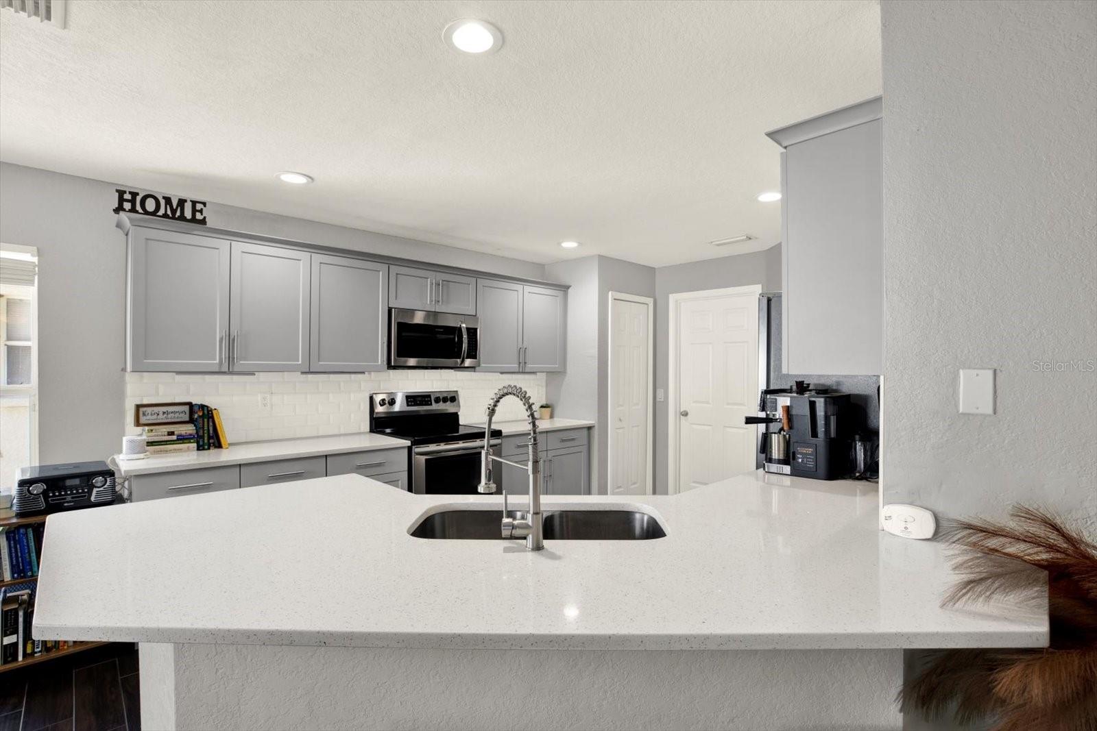 11434 CRESTLAKE VILLAGE DRIVE
