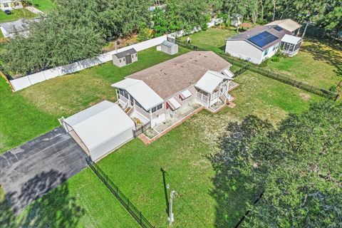 A home in HOMOSASSA