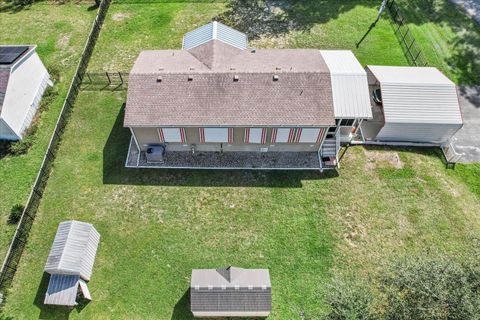 A home in HOMOSASSA