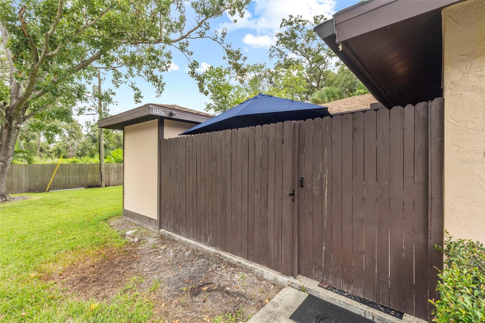 VILLAS OF PINELLAS FARMS CONDO - Residential