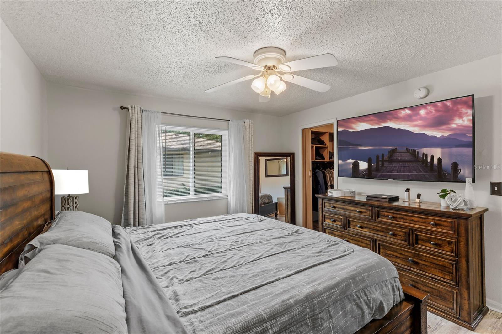 VILLAS OF PINELLAS FARMS CONDO - Residential