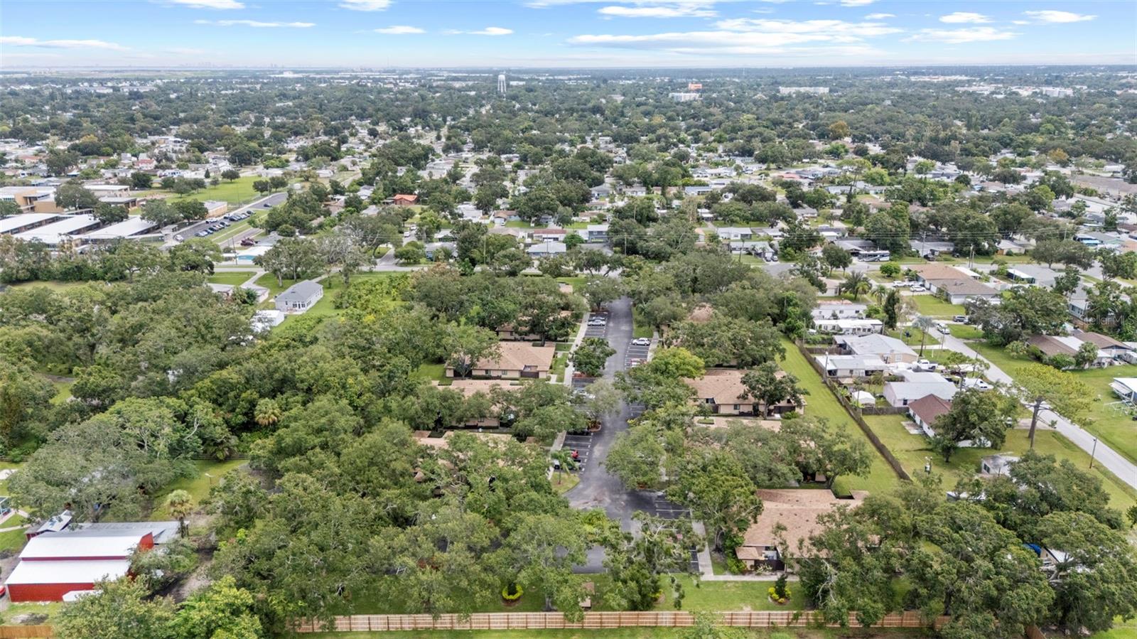 VILLAS OF PINELLAS FARMS CONDO - Residential