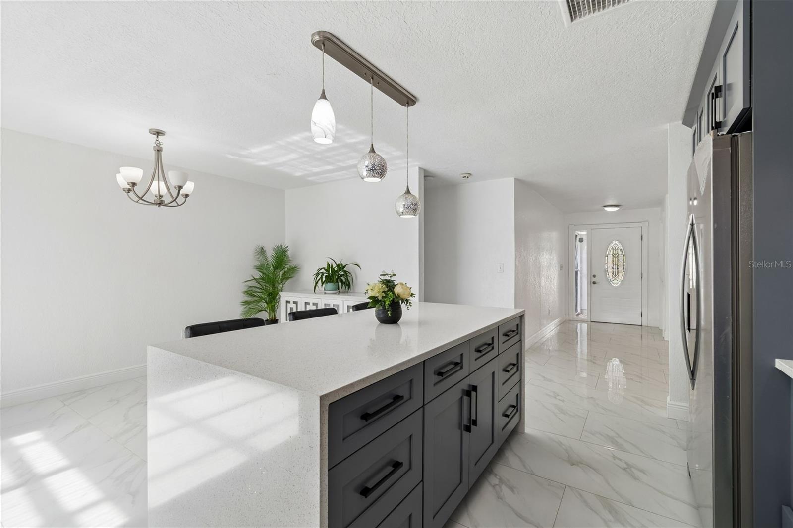 TAMPA SHORES UNIT 7 - Residential