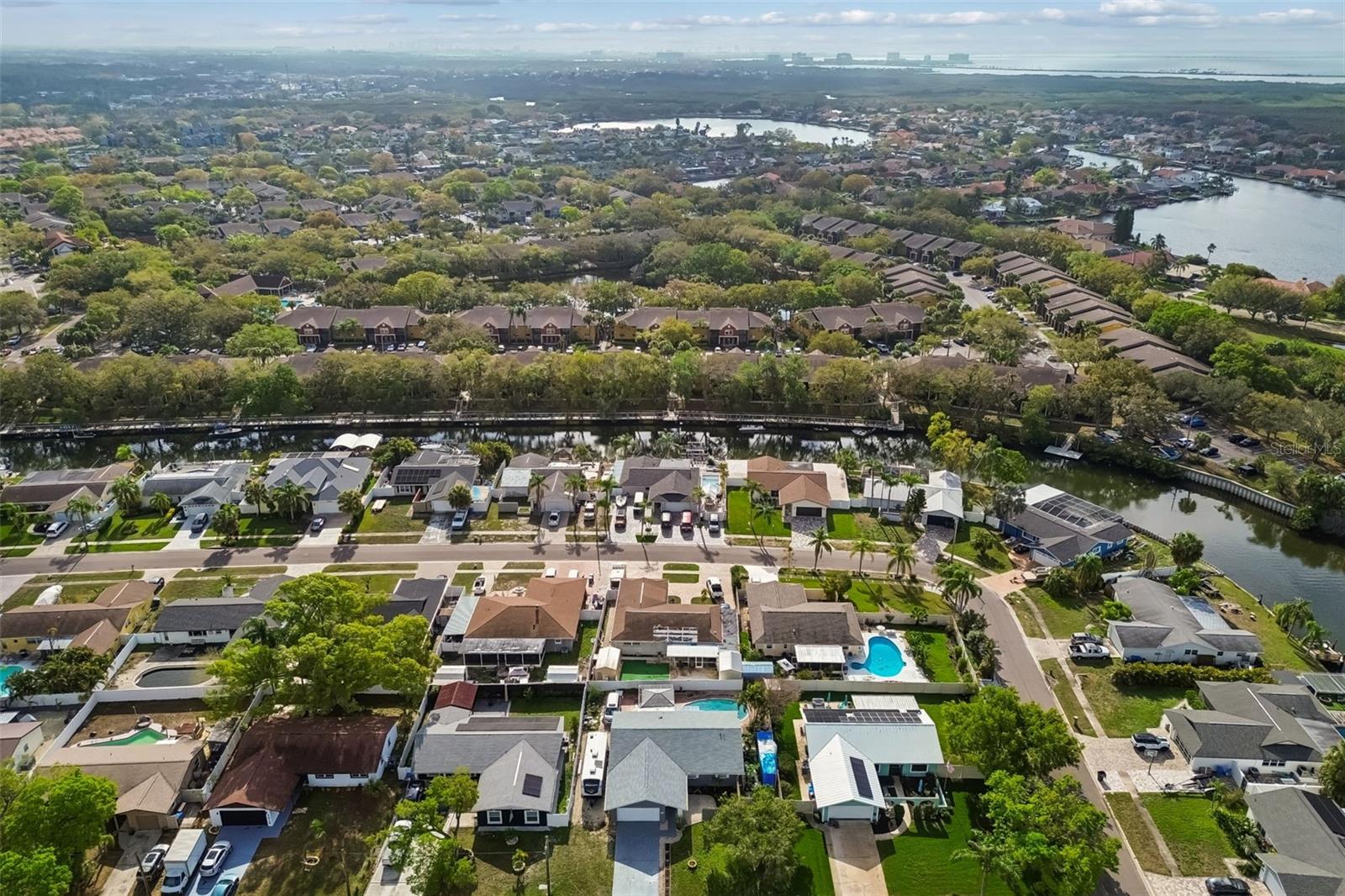 TAMPA SHORES UNIT 7 - Residential