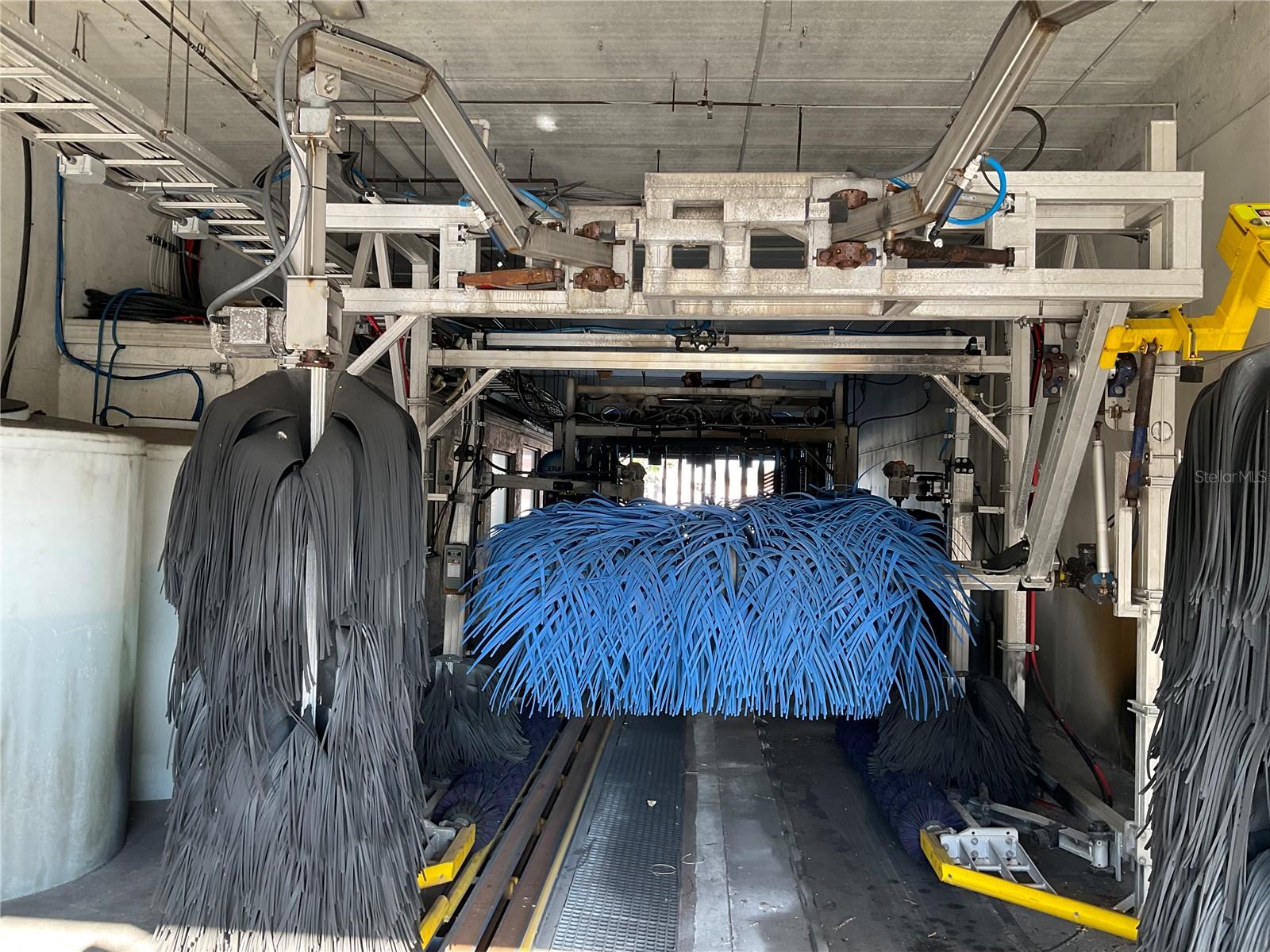 GULF WIND - Commercial Sale