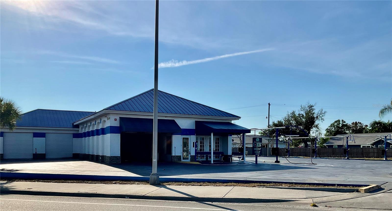 GULF WIND - Commercial Sale