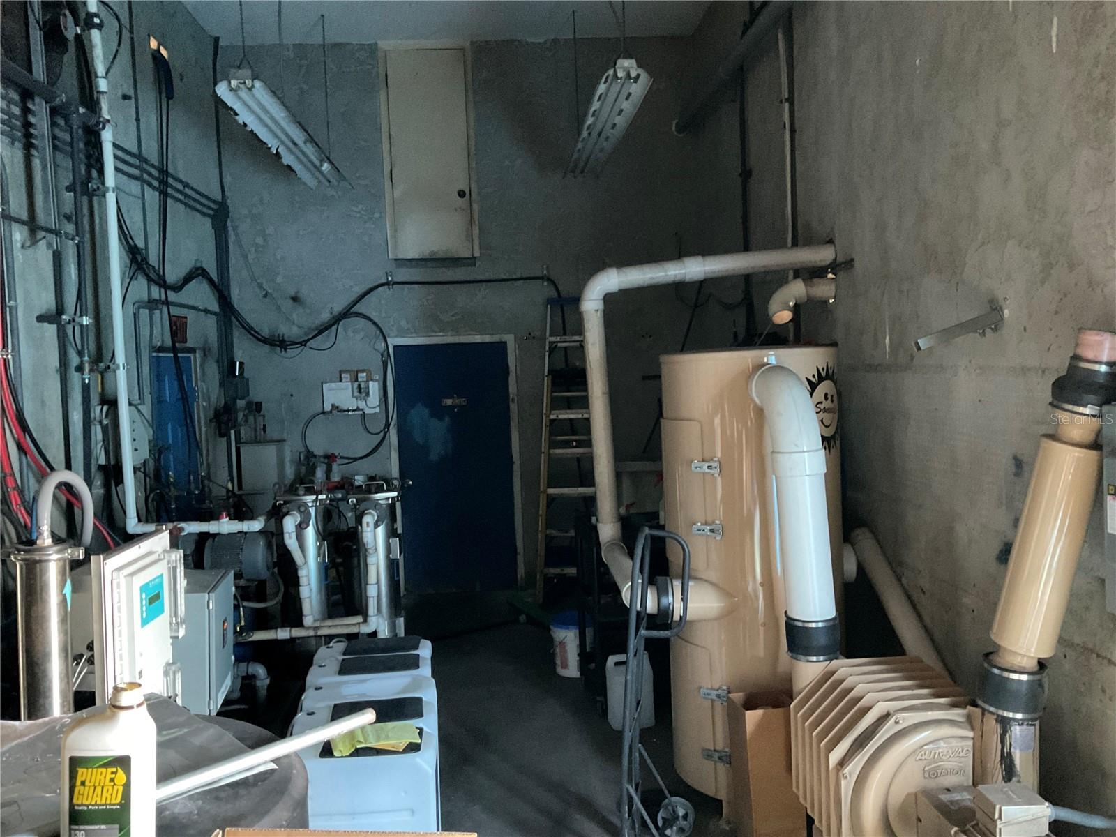 GULF WIND - Commercial Sale