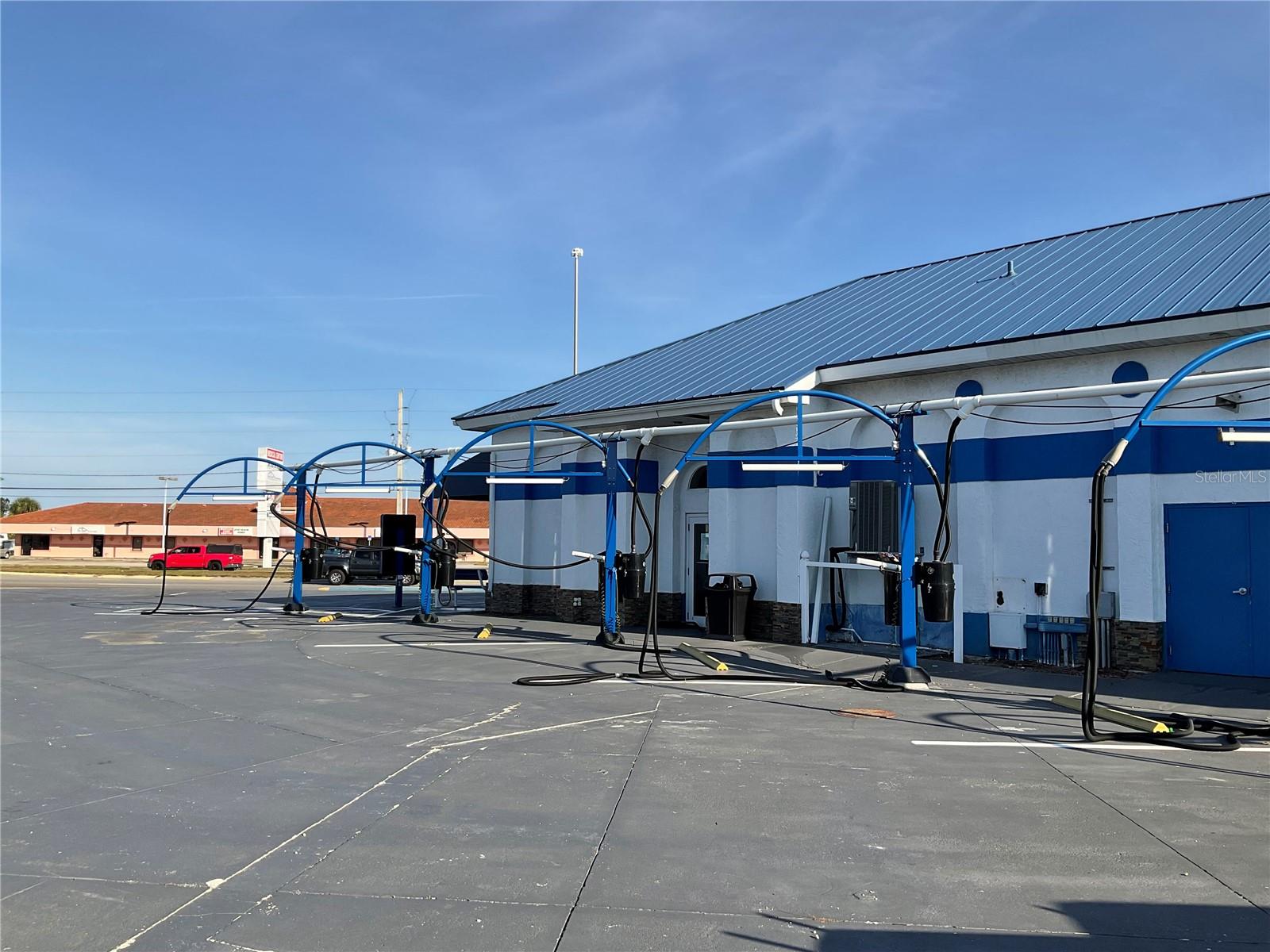 GULF WIND - Commercial Sale