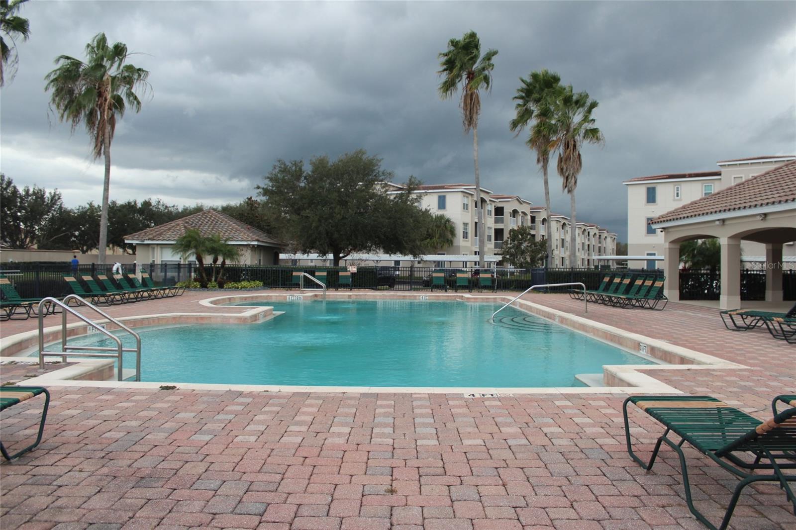 FLORA RIDGE CONDO PH 2 BLDG 5 - Residential