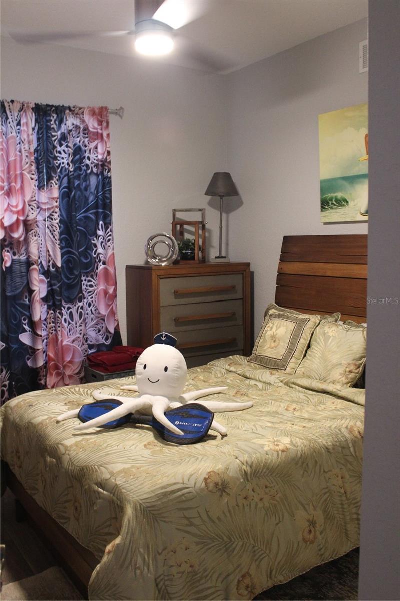 FLORA RIDGE CONDO PH 2 BLDG 5 - Residential