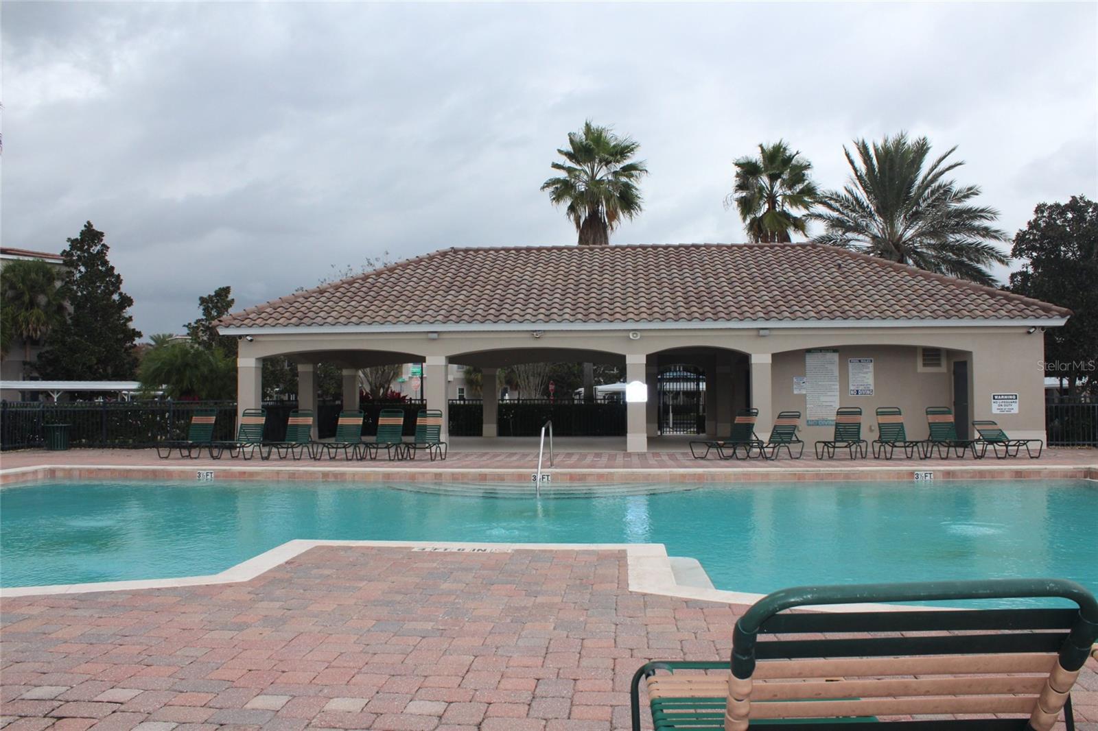 FLORA RIDGE CONDO PH 2 BLDG 5 - Residential