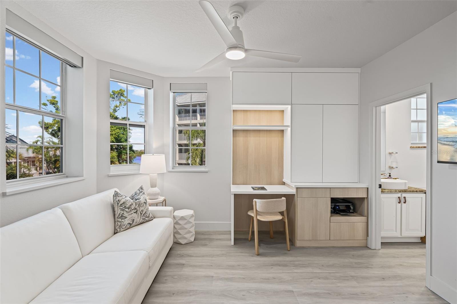 DOLPHIN BAY-SIESTA KEY SEC A - Residential