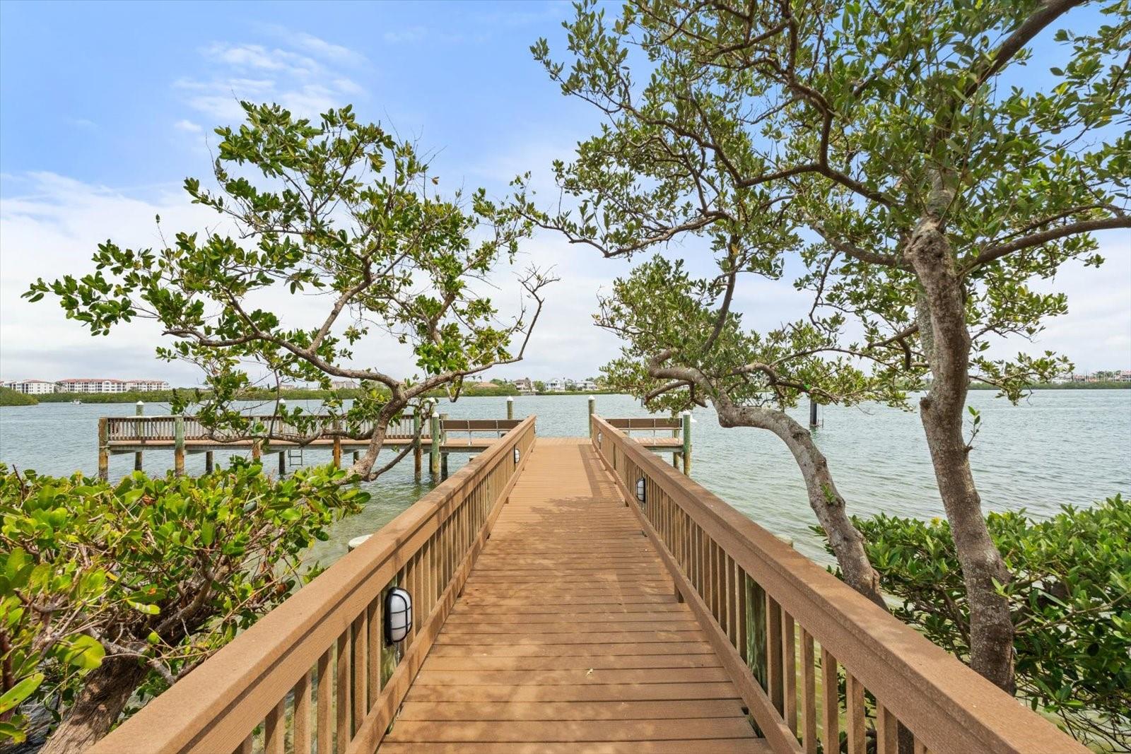 DOLPHIN BAY-SIESTA KEY SEC A - Residential