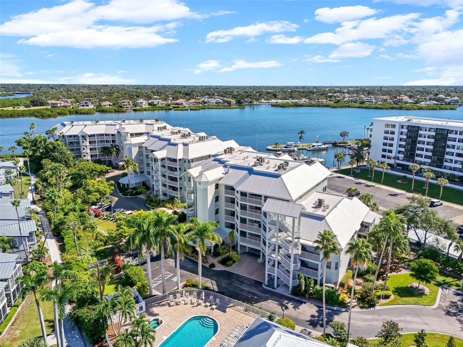 DOLPHIN BAY-SIESTA KEY SEC A - Residential