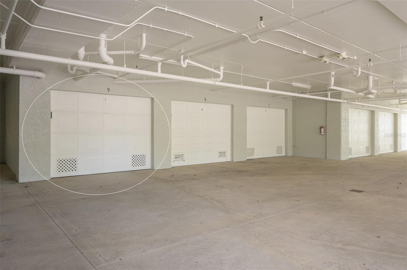 DOLPHIN BAY-SIESTA KEY SEC A - Residential