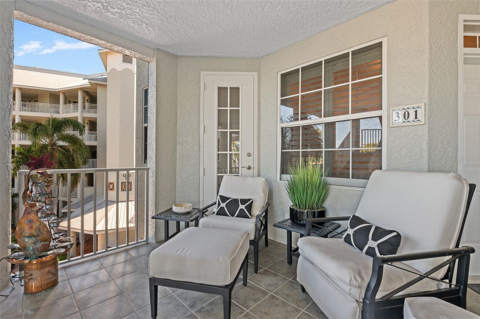 DOLPHIN BAY-SIESTA KEY SEC A - Residential