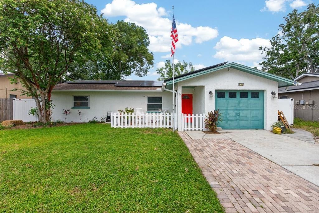 Photo of 6070 73rd Street N, St Petersburg, FL 33709 (MLS # TB8527326)