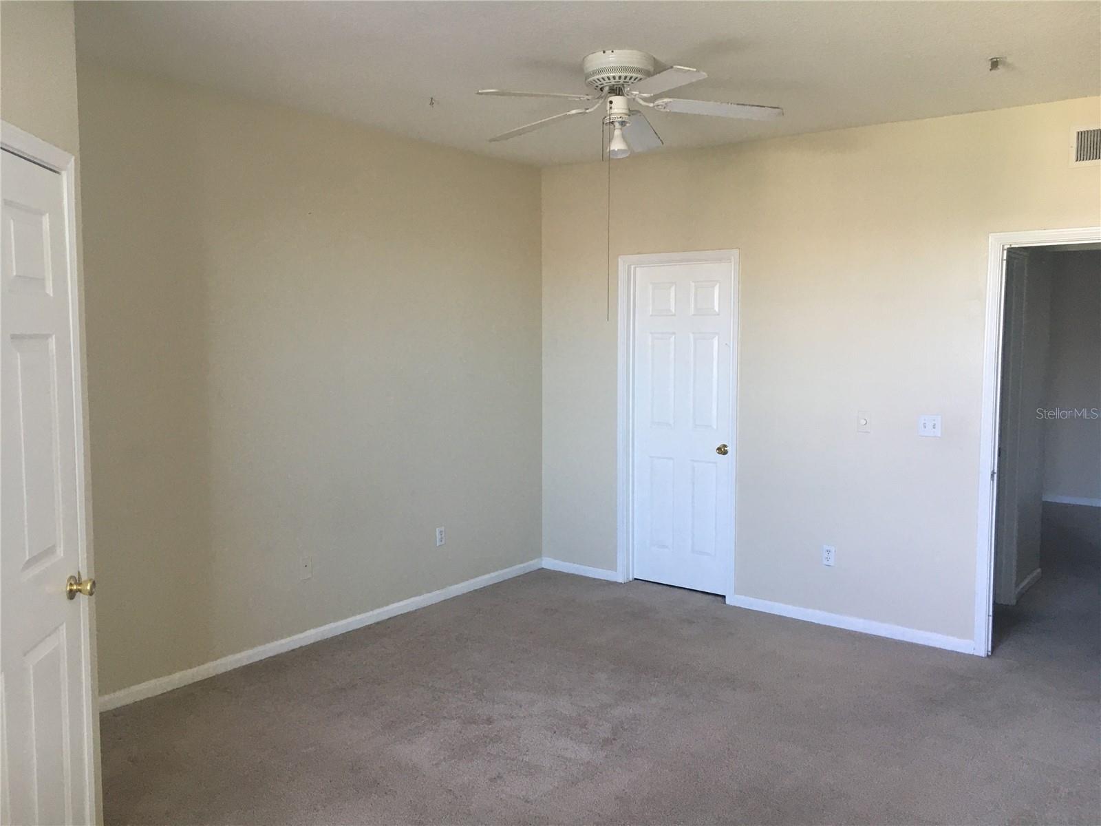 CAPRI/HUNTERS CRK CONDO - Residential Lease