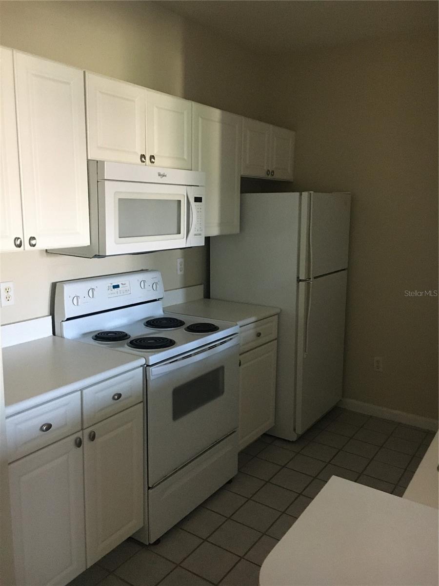CAPRI/HUNTERS CRK CONDO - Residential Lease