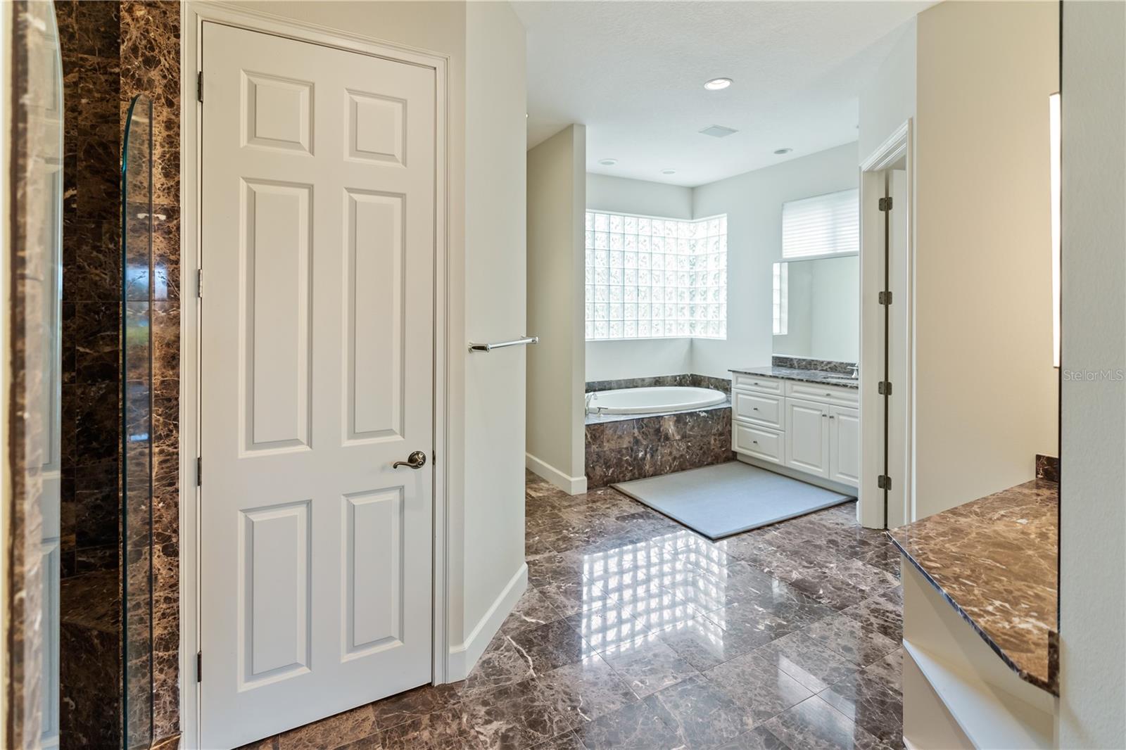 LIDO BEACH DIV B 3 - Residential