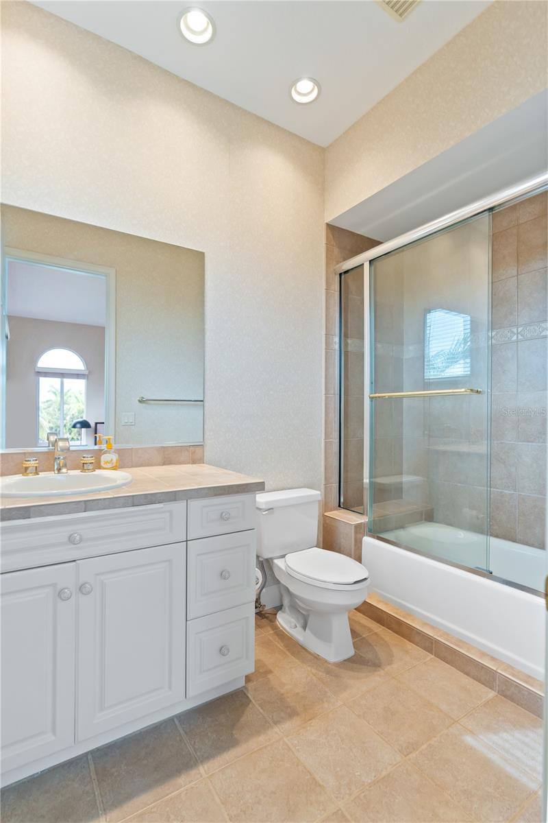 LIDO BEACH DIV B 3 - Residential